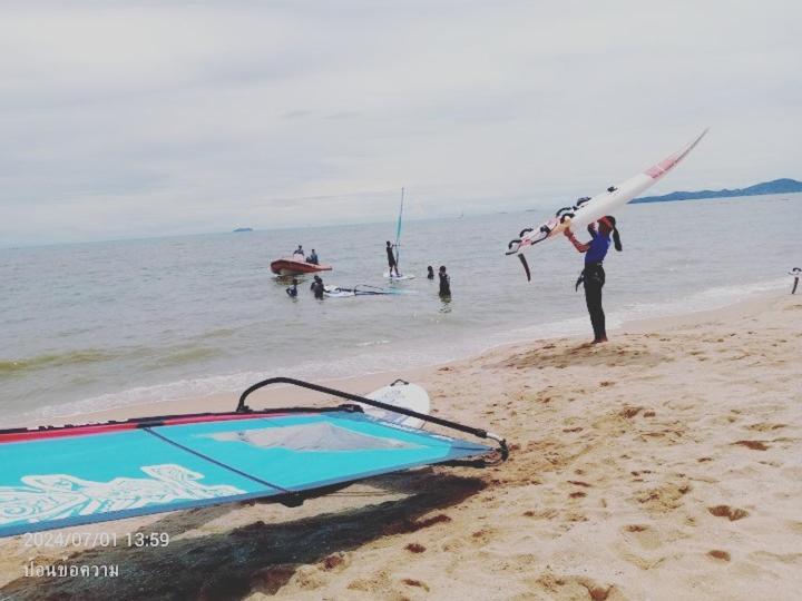 2 ห้องนอน 2 ห้องน้ำ Seaview Jomtien ชั้น18 Apartment Ngoại thất bức ảnh