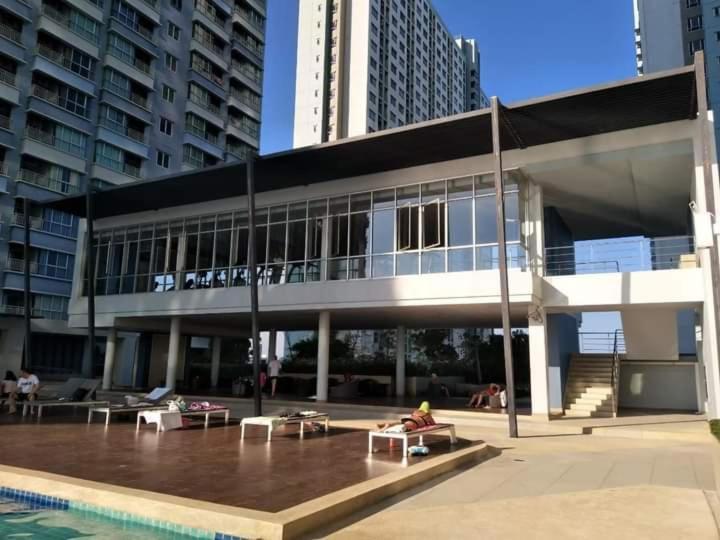 2 ห้องนอน 2 ห้องน้ำ Seaview Jomtien ชั้น18 Apartment Ngoại thất bức ảnh